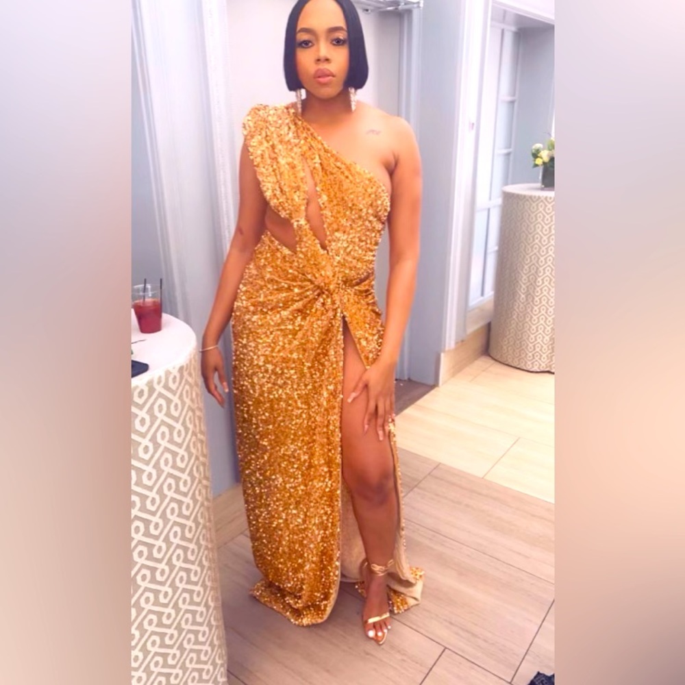 Gold dress only worn once. Very formal